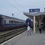 Călători nervoși în Gara Buzău. Grevă de avertisment a angajaților CFR SA