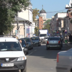 Soluție de urgență. Urbisul reface carosabilul în zona centrală.