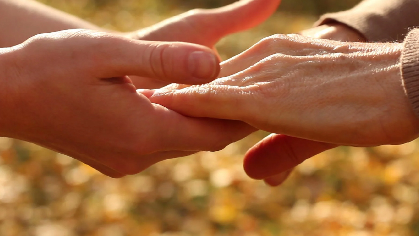 Familiile care au sărbătorit 50 de căsătorie sunt invitate la sediul Primariei Buzău în perioada 2-4 octombrie