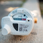 Contoare inteligente de apă rece pentru un sistem avansat de monitorizare a stării tehnice a rețelei și contorizare inteligentă. Peste 90% dintre contoarele LoRa, deja montate și funcționale!