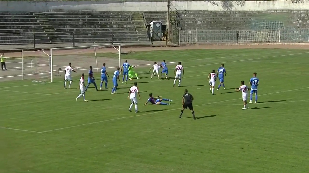 Gloria câştigă la Slatina: 2-1. Trei goluri superbe şi un penalty ratat