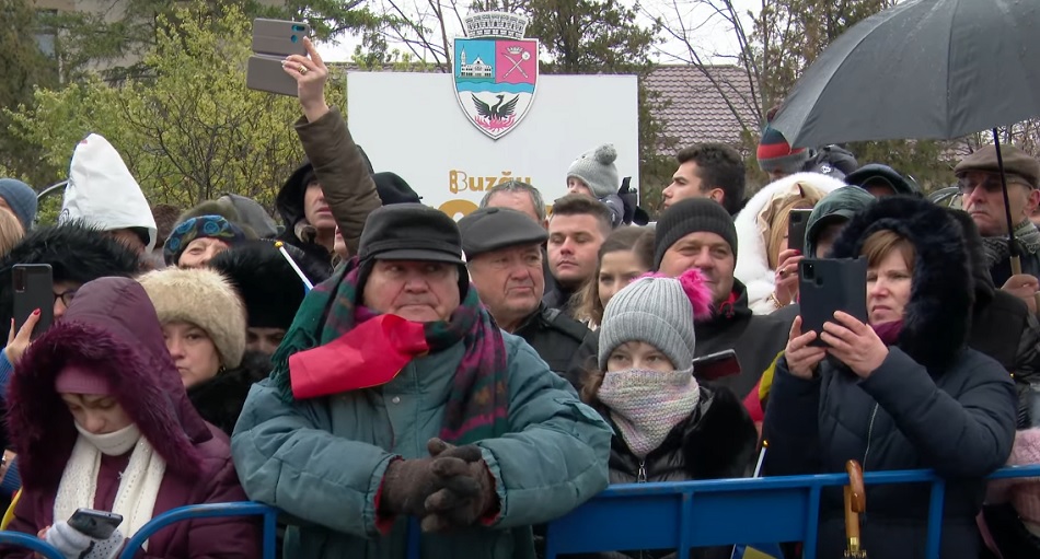 Masă tradițională si paradă militară, de 1 Decembrie. Evenimentele vor avea loc pe Calea Eroilor și în Parcul Crâng