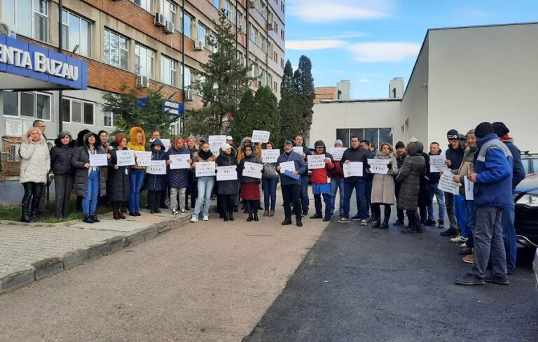 Zi marcată de proteste, la Buzău. Protest spontan la S.J.U. Buzău  și Grevă Generală la Casa de Pensii