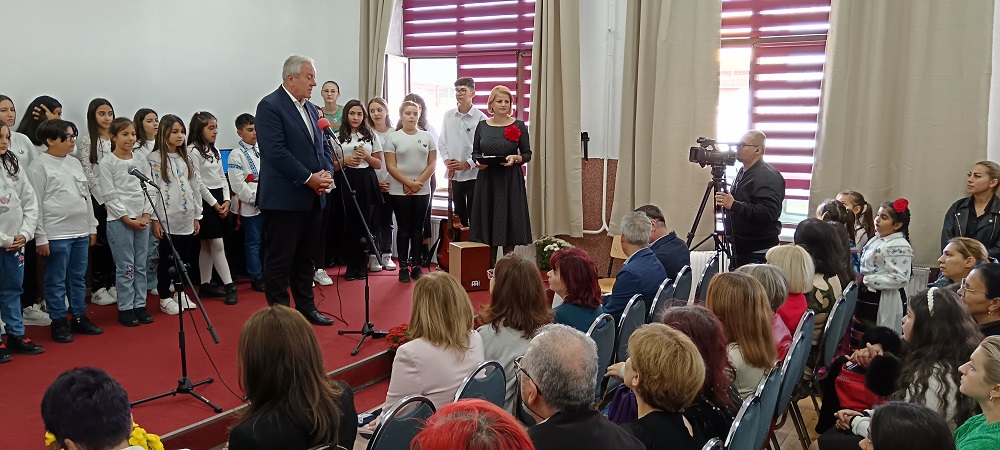 Momente emoționante, la ceas aniversar! 119 ani de la înființarea Școlii “Mihail Kogălniceanu”