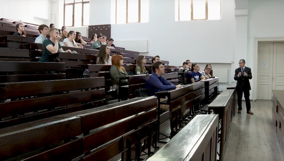 Cea mai căutată meserie în următorii 10 ani. Profesia de inginer, tot mai atractivă pentru tineri