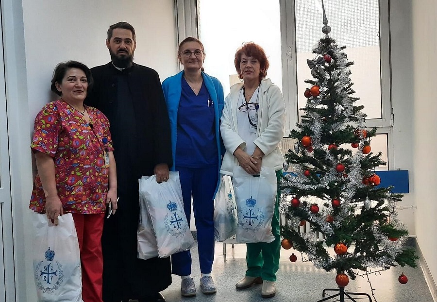 Daruri de la Moș Nicolae pentru copiii internați în Spitalul Județean