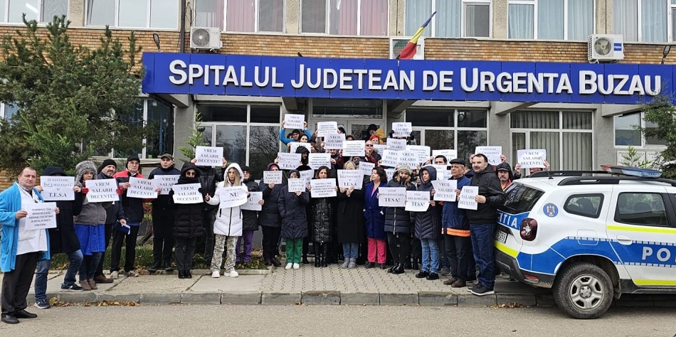 Medicii de la Spitalul Județean, solidari cu personalul TESA. A patra zi de proteste, la cel mai mare spital din județ