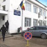 Program normal. La Înmatriculări se lucrează conform orarului stabilit