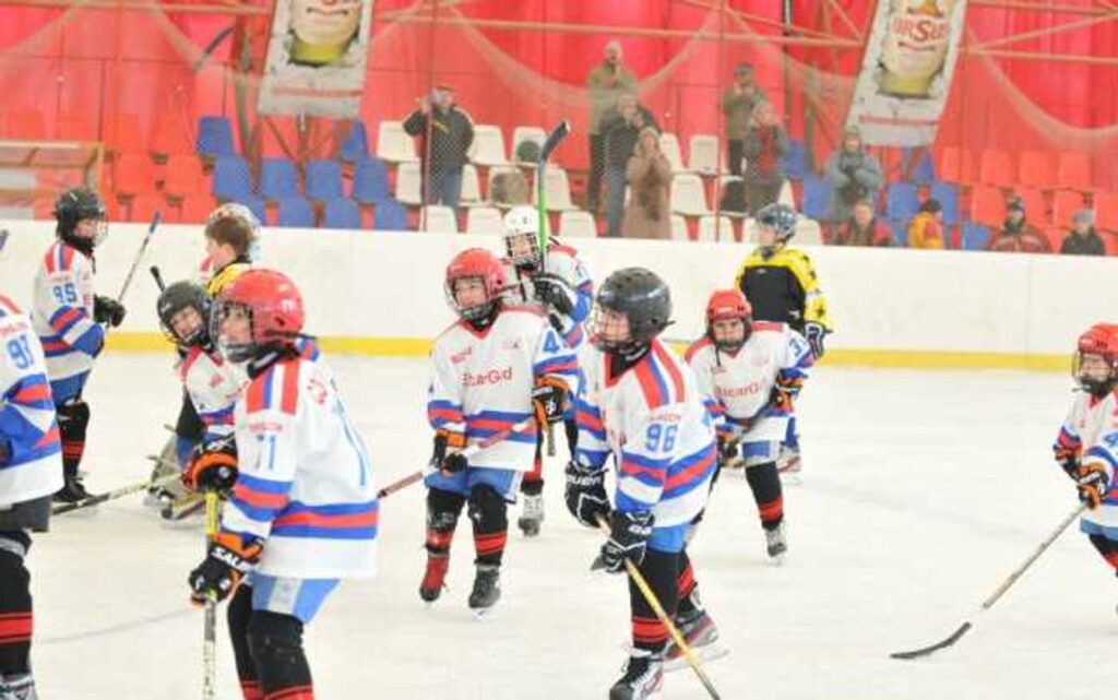 Din nou pe patine. Patinoarul „Ice Magic” va reveni la Primărie.