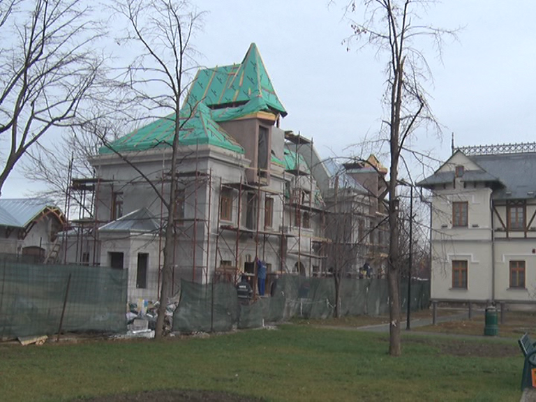 Turism la Vila Albatros. Cafea „Marghiloman” și evenimente hipice