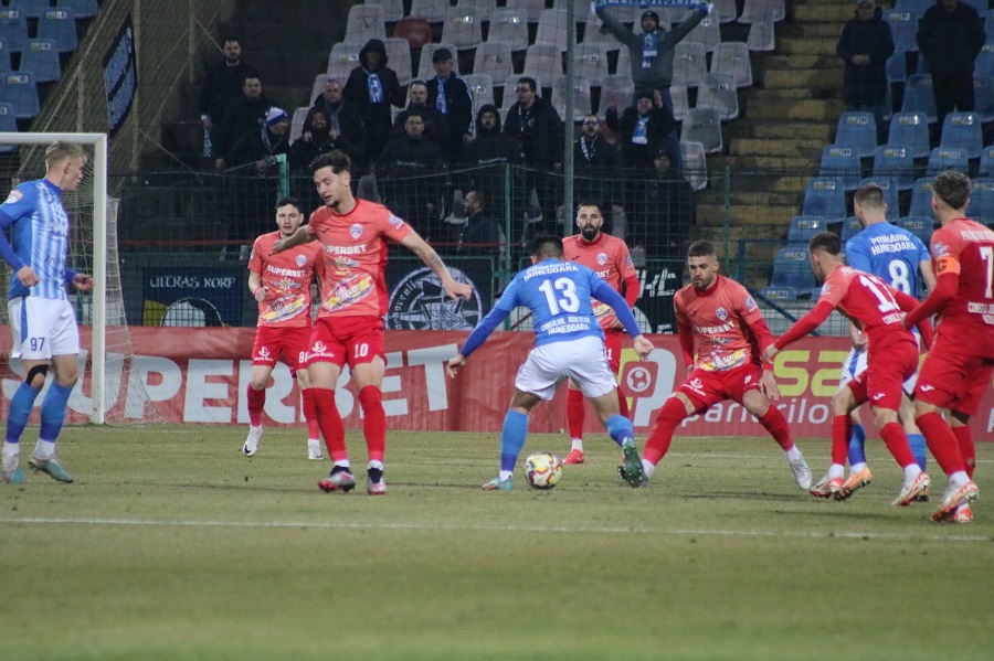 Cu biletele pentru play-off în buzunar. Gloria, victorie mare, vineri cu Corvinul