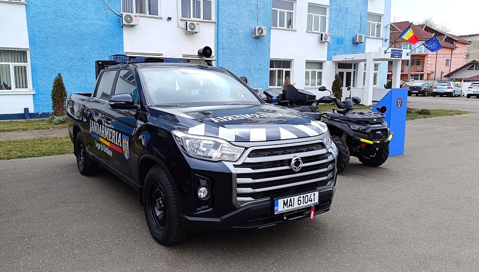 Noutate în parcul auto al I.J.J. Buzău. Ce dotări speciale are noua achiziție a Jandarmeriei