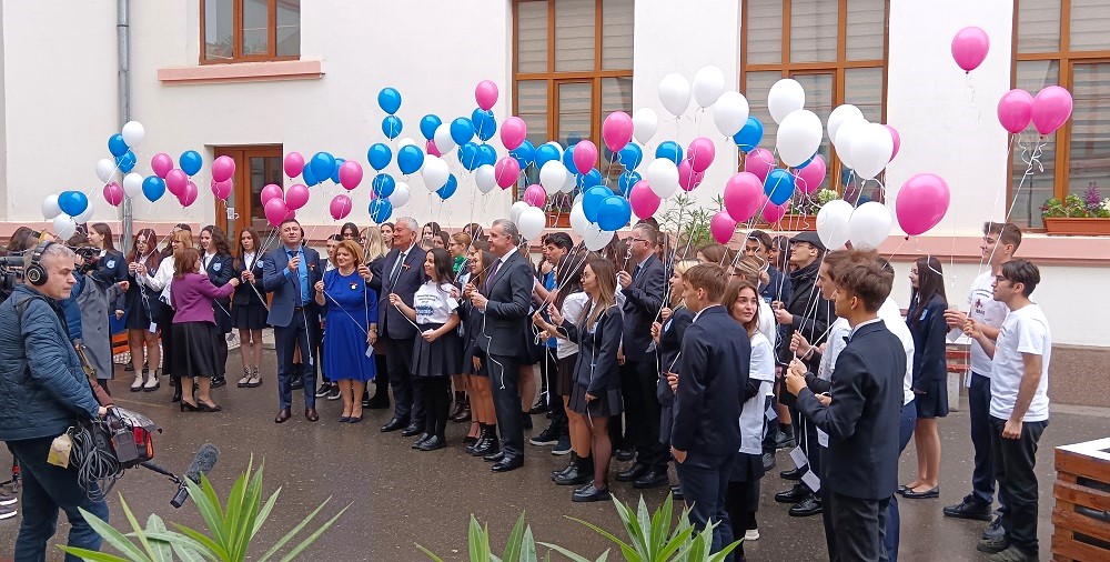 Moment istoric la Colegiul Economic „Regele Mihai I”. Principele Radu, invitat special al festivității