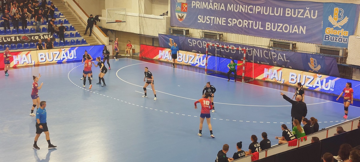 Și-au mai spălat din păcate. Fetele de la Gloria câștigă cu Zalăul lui Gheorghe Tadici