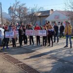 Protest la Primăria Balta Albă. În comunele mici, „bătălia electorală” a început deja