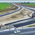 Noi imagini de pe tronsonul Buzău – Focșani al A7. Se lucrează intens la drumul care leagă DN2 de autostradă