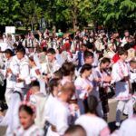 (UPDATE/VIDEO) Nea Mărin, la Râmnicu Sărat. Festival național nou și parada costumelor