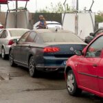 Praful saharian i-a trimis pe șoferi la spălătorii auto. Fenomenul a fost amplificat de ploaia de noaptea trecută