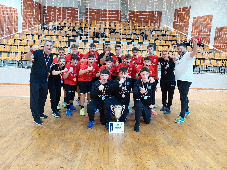 Au pierdut în finală. Juniorii de la HC, locul II la turneul “Valoare”