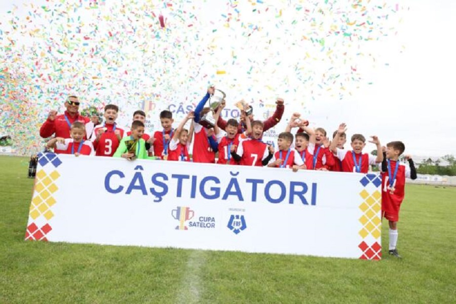Finala Cupei Satelor s-a jucat la Merei. Trofeul a fost câștigat de o echipă prahoveană