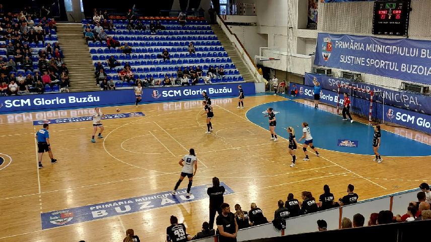 Amicale cu Lille și Brest, pentru  Gloria. Turneu în Franța, înainte de începerea campionatului