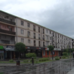 Blocuri în consolidare. Unii dintre locatari vor fi relocați