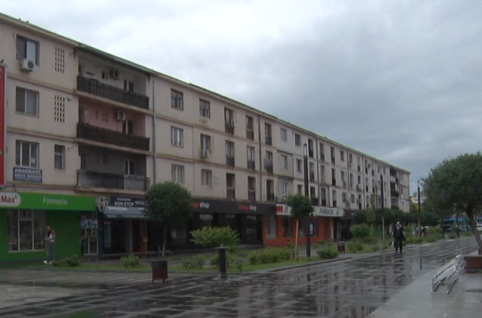 Blocuri în consolidare. Unii dintre locatari vor fi relocați