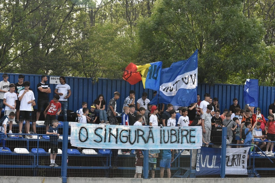 Toată lumea în alb și albastru. Apel către suporteri, pentru meciul de mâine