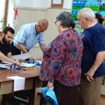 Grăbiți la vot! Pensionarii au mers la urne încă de la primele ore ale zilei