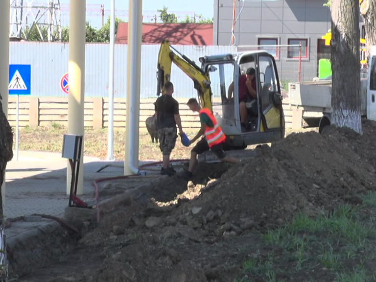 Parțial de-a binelea. Centrul Intermodal se află  în remedieri