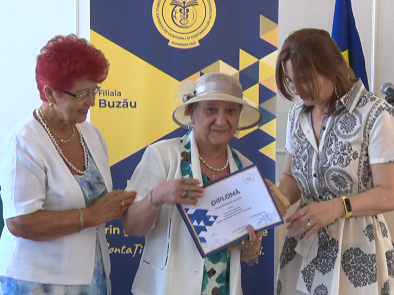 Sărbătoare pentru experţii contabili buzoieni. 103 ani de la reglementarea profesiei de contabil