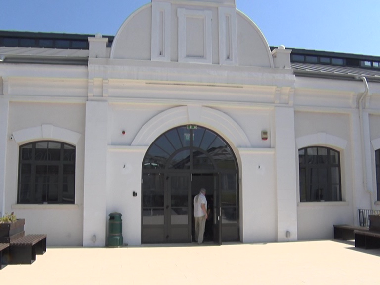 Schimbare de adresă. Se mută Registratura din Palatul Comunal