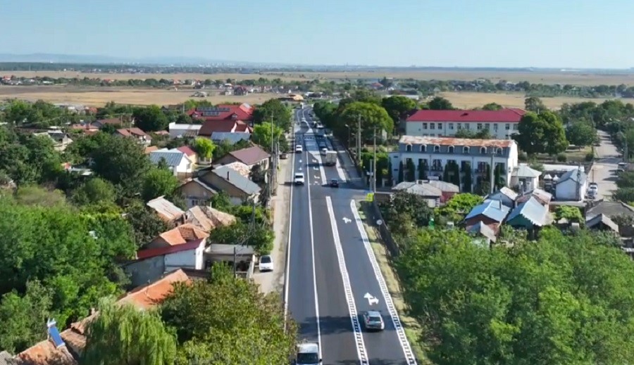 Reguli noi într-un punct critic de pe DN2 E85. D.R.D.P. Buzău a reconfigurat intersecția cu DN2C, la Costești