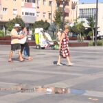 Curățenie pe platou. Piața Daciei va fi curățată de pete și urme de biciclete