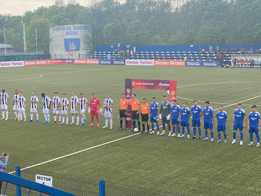 Un ochi râde, altul plânge. Metalul trece de liderul Superligii, Gloria pierde la Afumați