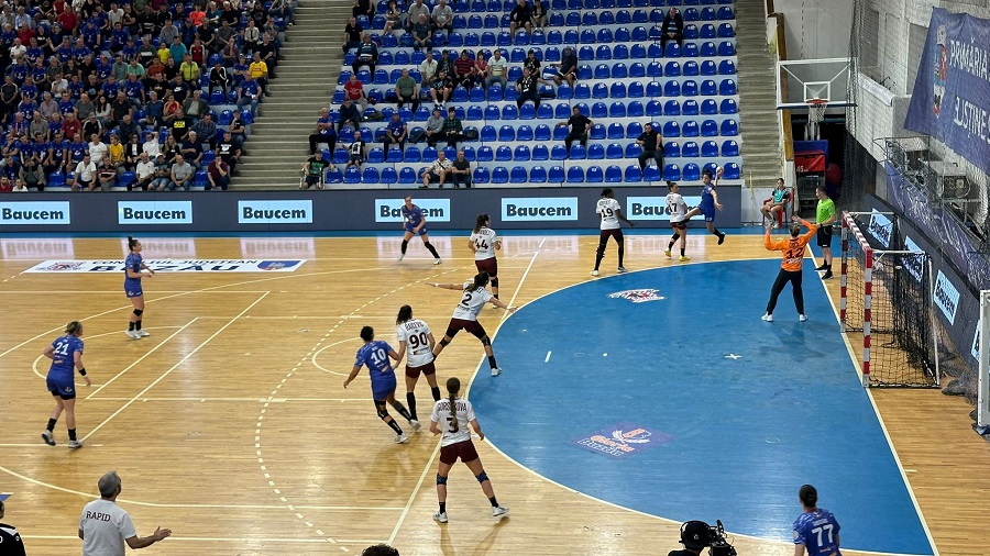 Accident feroviar la Buzău. Gloria, tamponată rău de Rapid, în Sala Sporturilor