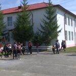 Începe şcoala, încep virozele! Sfaturi pentru părinți înainte de venirea sezonului rece