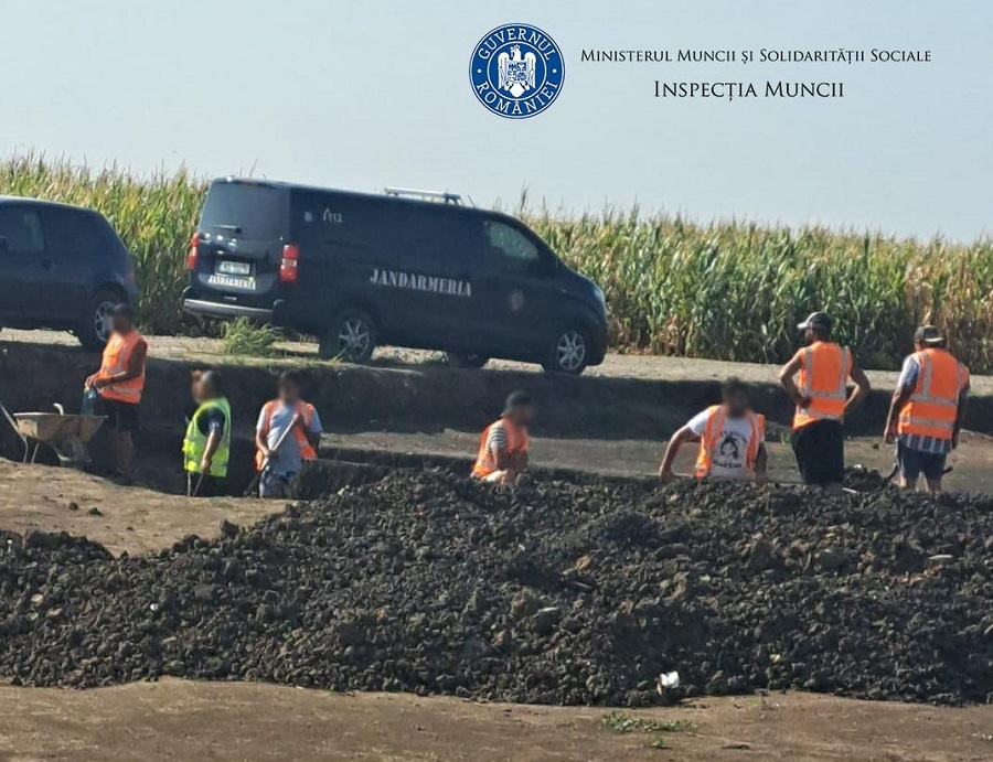 INCREDIBIL! 190 de muncitori, fără forme legale pe șantierul A7. Angajatorul, sancționat de ITM cu o amendă record