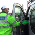 Filtre ale Poliției Rutiere. Zeci de transportatori de marfă și persoane, amendati