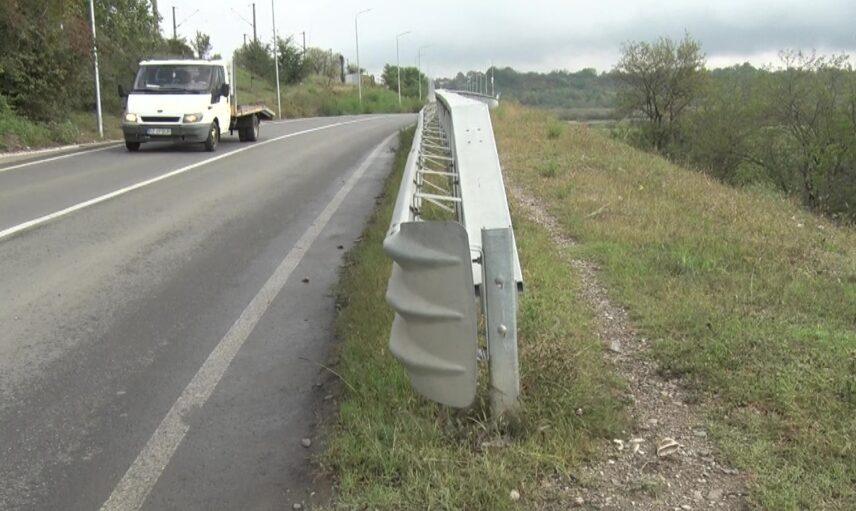 Aviz favorabil. Se va construi trotuarul de la Podul Vadu Pașii