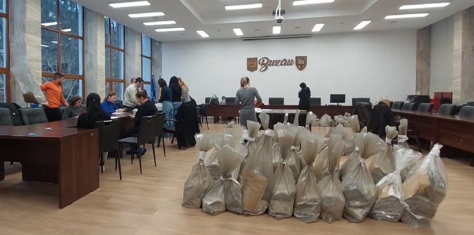 Forfotă la sediul BEC Buzău. A început renumărarea voturilor din județul Buzău
