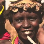 Expoziție eveniment: „Oamenii din Valea OMO, Etiopia”