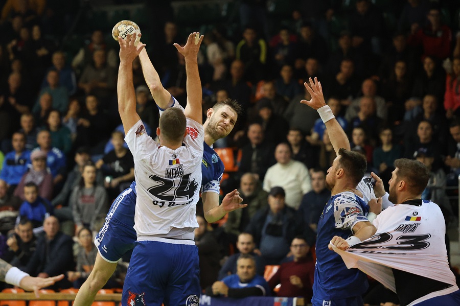 Examen în capitală. HC Buzău joacă luni cu CSM București