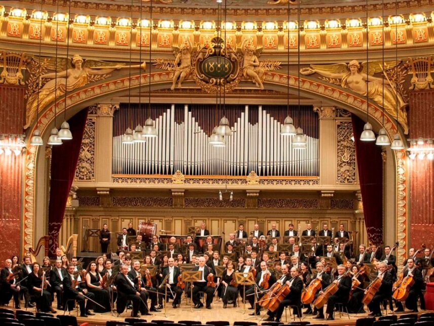 Concert de Sărbători. Orchestra Filarmonicii ”George Enescu” va concerta la „Eminescu”