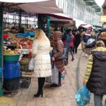 Atenție la hoții din piețe! Din cauza neatenției, pot apărea neplăceri de sărbători