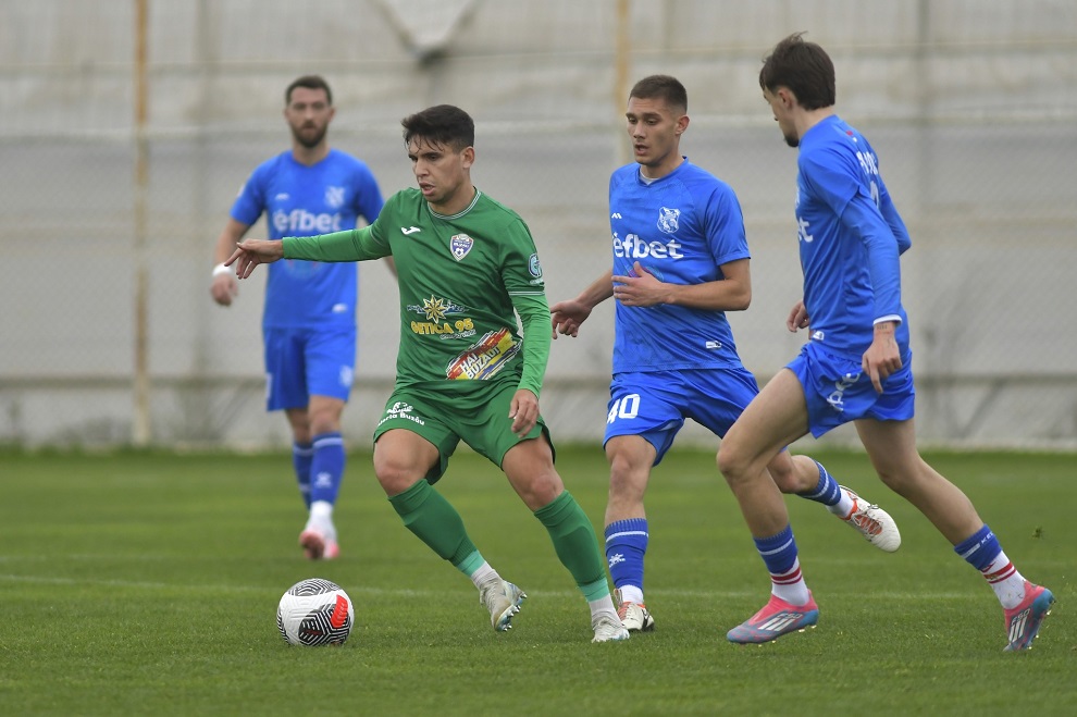 În amicale stăm bine. Gloria a trecut de Mladost după ce a fost condusă cu 3-0