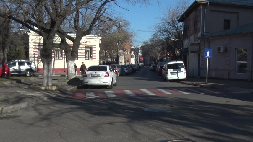 Schimbare de sens. Se solicită inversarea sensului unic de pe Mioriței