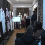 Primăvara începe la muzeu. Expoziție de motive populare