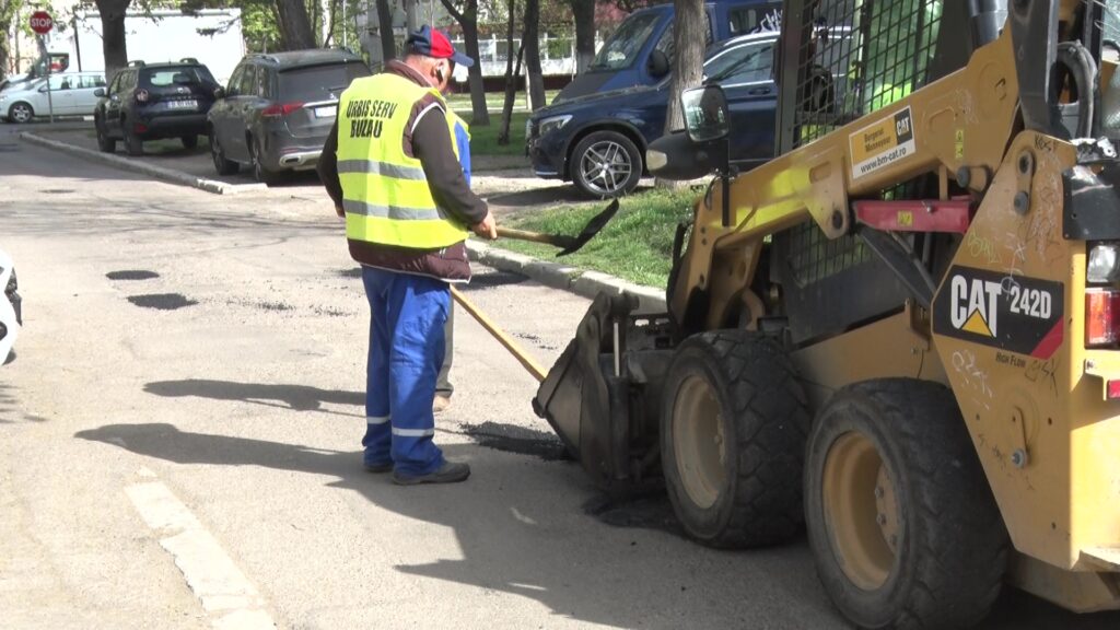 Lucrări în cartierul Crâng. Zona va fi asfaltată