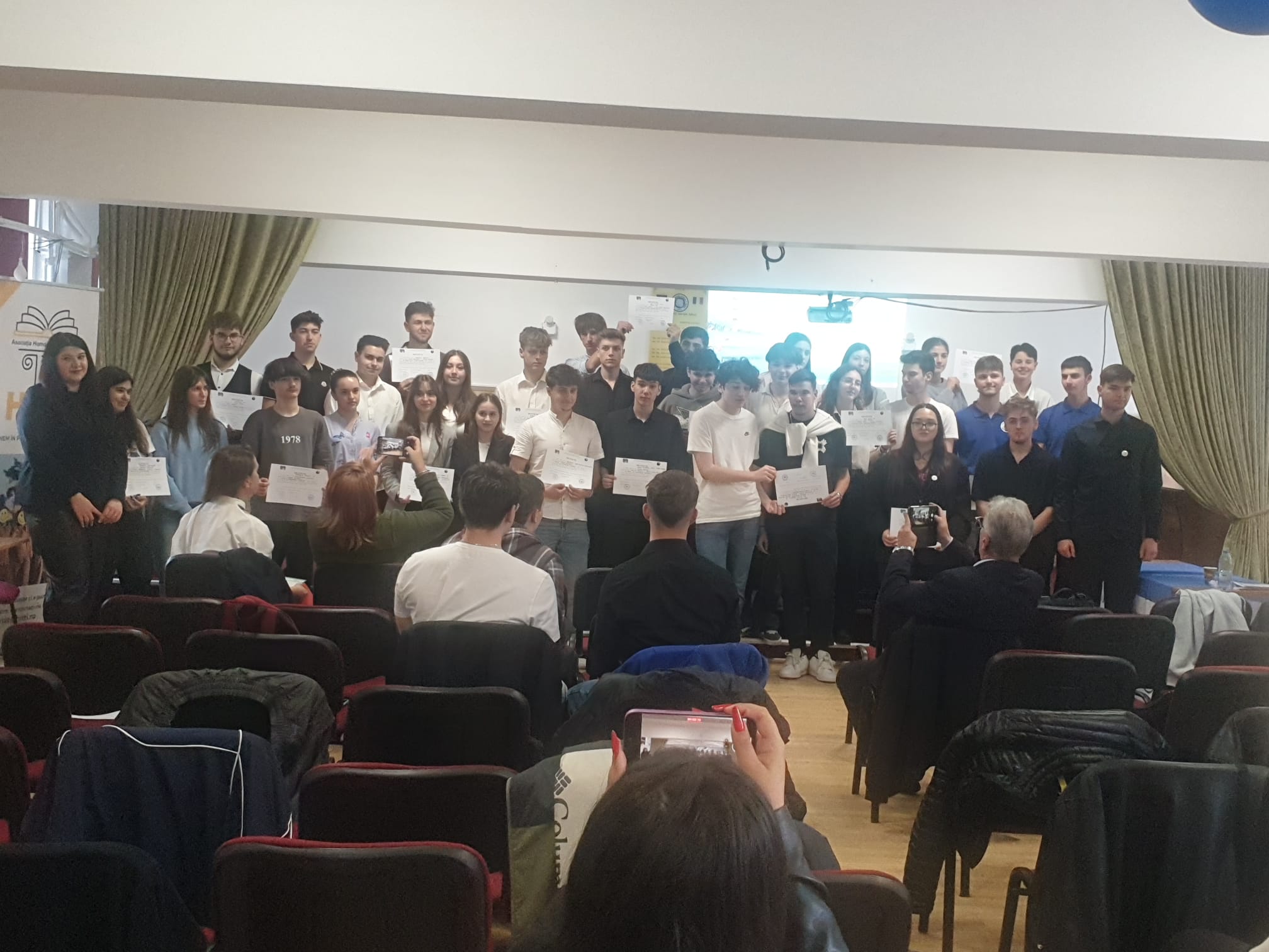 (VIDEO/FOTO) Zeci de echipe de elevi, la concursul ,,Today a Project, Tomorrow the Future”, organizat de Liceul ,,Grigore C. Moisil”